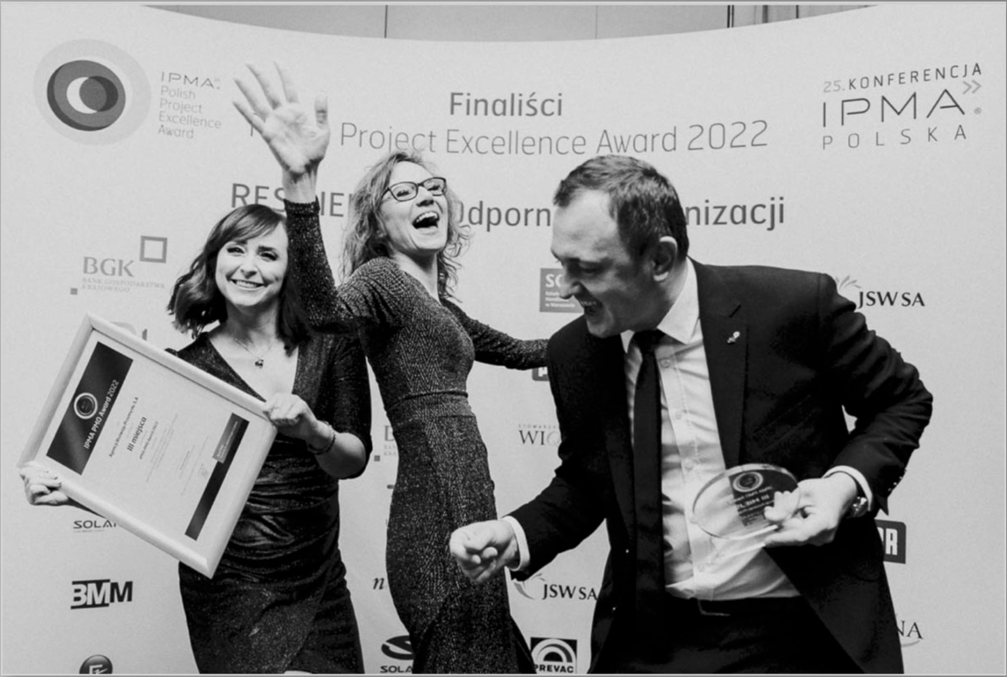 Award winners celebrating at conference gala